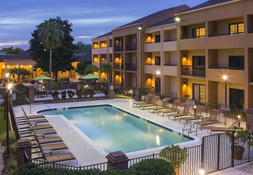Courtyard By Marriott Orlando Airport Hotell Exteriör bild