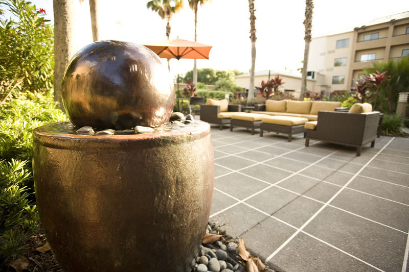 Courtyard By Marriott Orlando Airport Hotell Exteriör bild