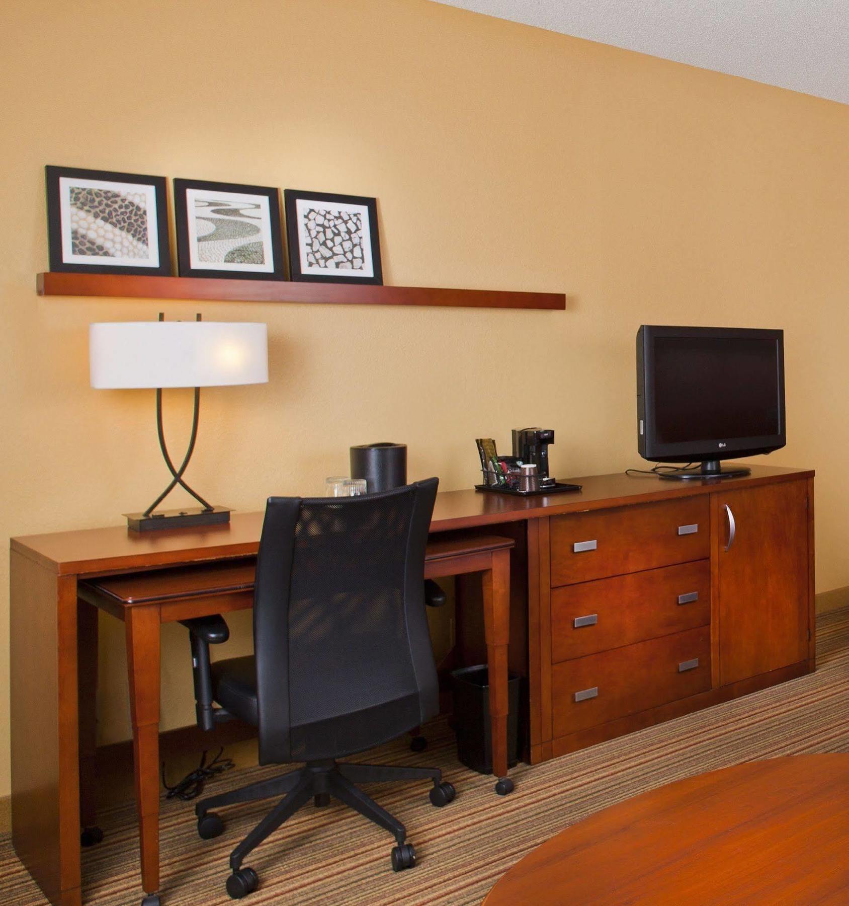 Courtyard By Marriott Orlando Airport Hotell Exteriör bild